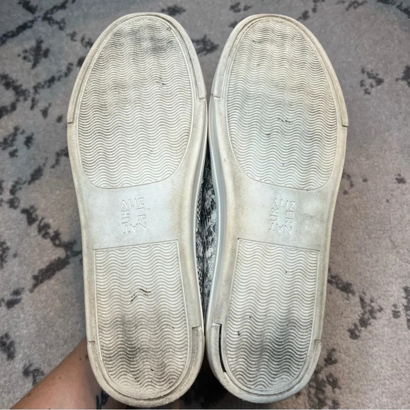 NATURALIZER Aileen Metallic Grey Snakeskin Slip On Sneakers - Picture 7 of 8